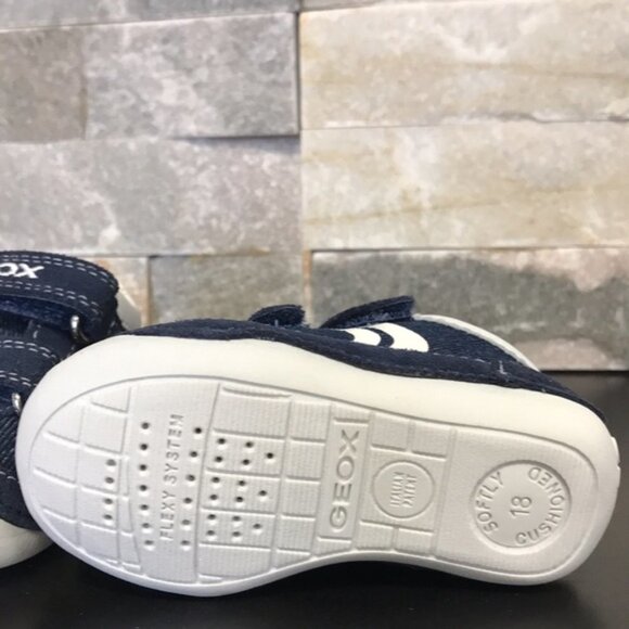 Geox Baby Tutim Baby Walking Shoes - Picture 5 of 6
